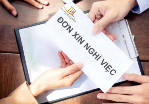 Người lao động xin nghỉ việc phải báo trước như thế nào? 